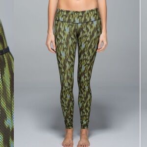 LULULEMON Wunder Under Luxtreme Leggings